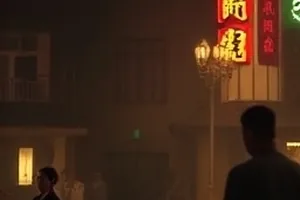 《山海食单》采买人凌晨上山采集时令食材的纪实配图